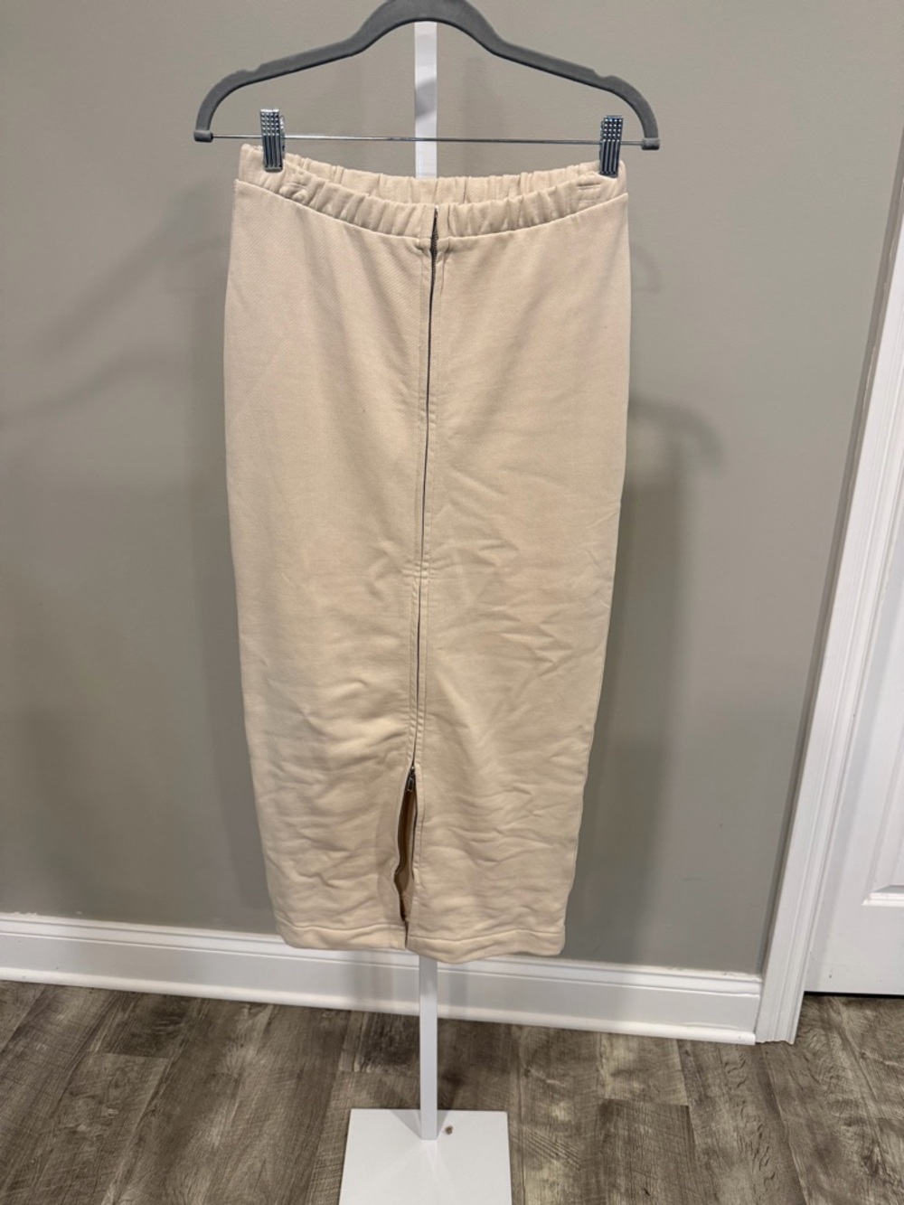 Zara Cream Pencil Midi Skirt